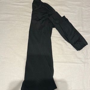 Black lululemon swiftly tech